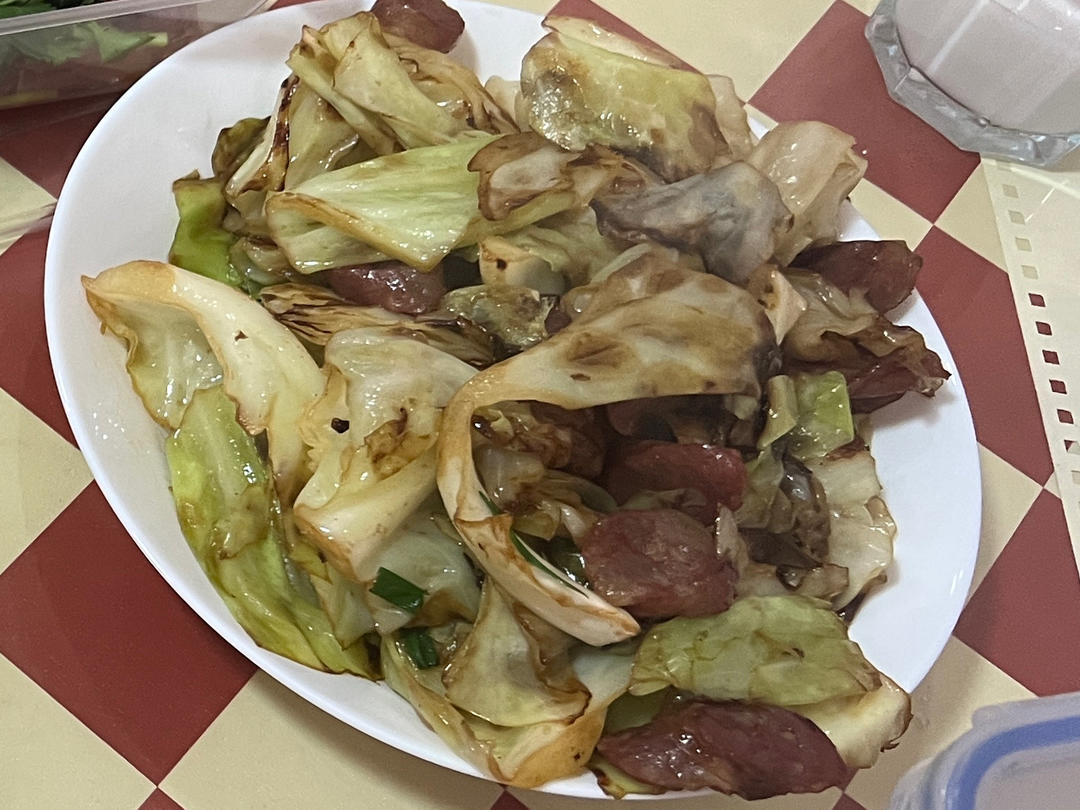 包菜这样炒才下饭，又香又好吃，次次做都光盘
