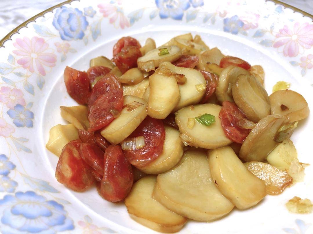 香肠炒杏鲍菇