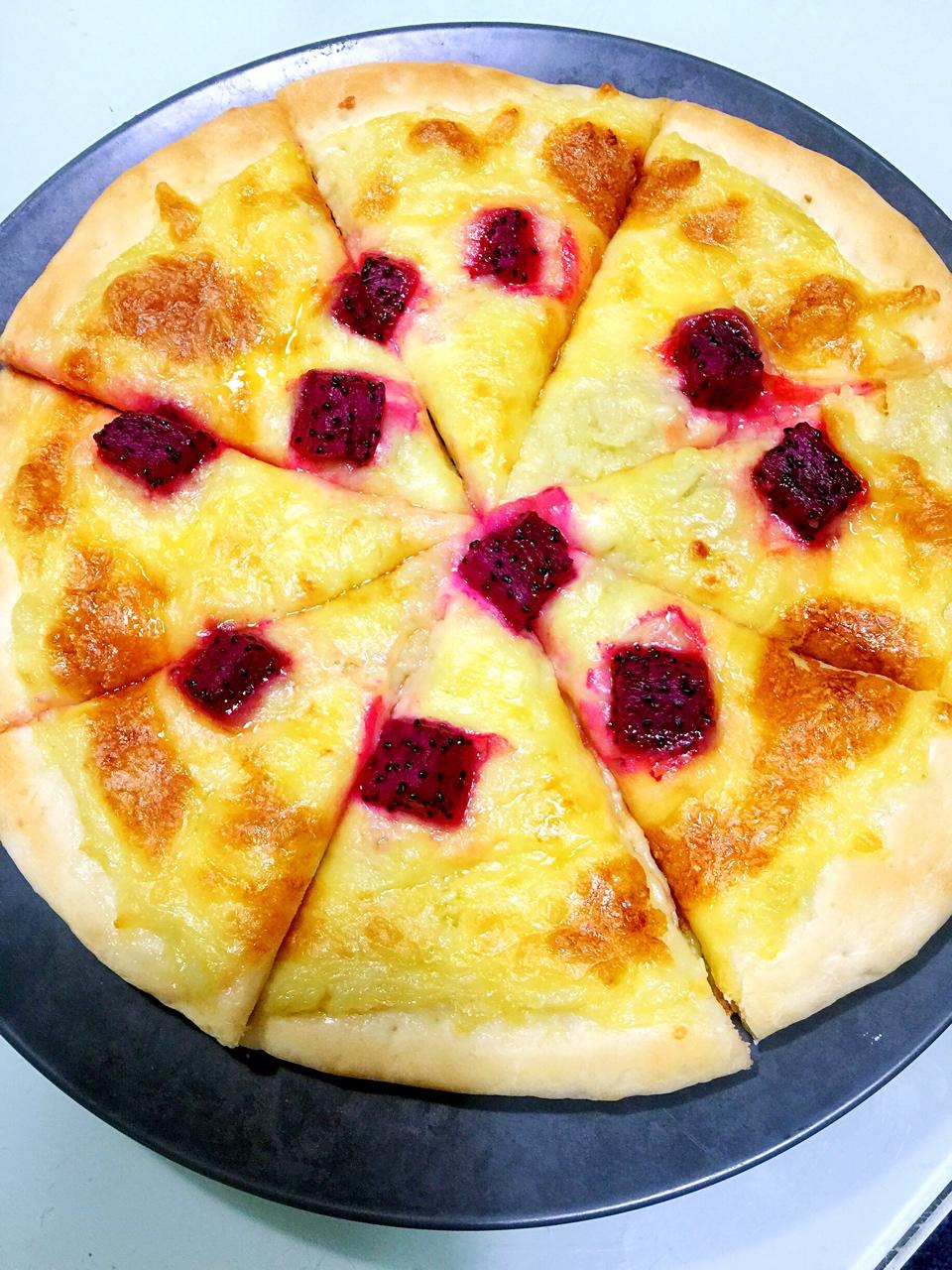 王得福做的火龙果榴莲披萨