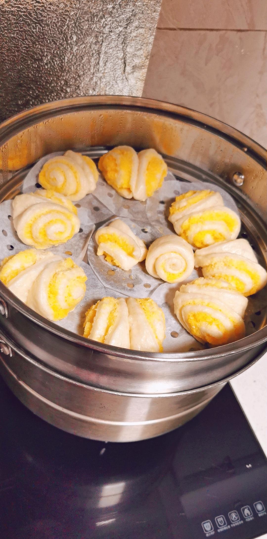 早餐椰蓉小花卷