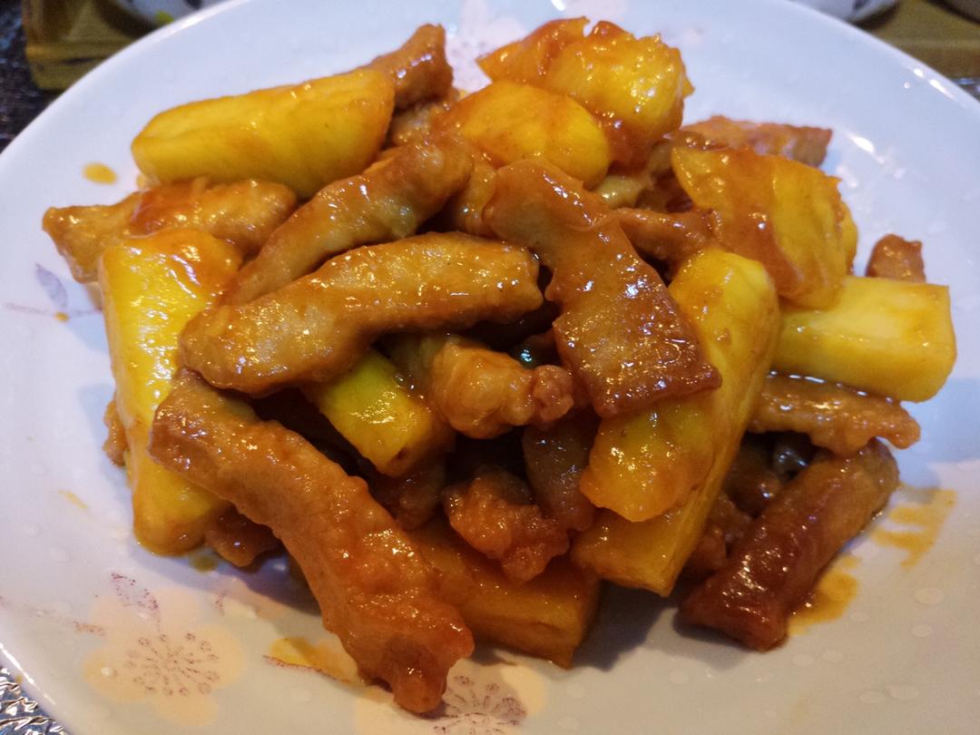 菠萝咕噜肉