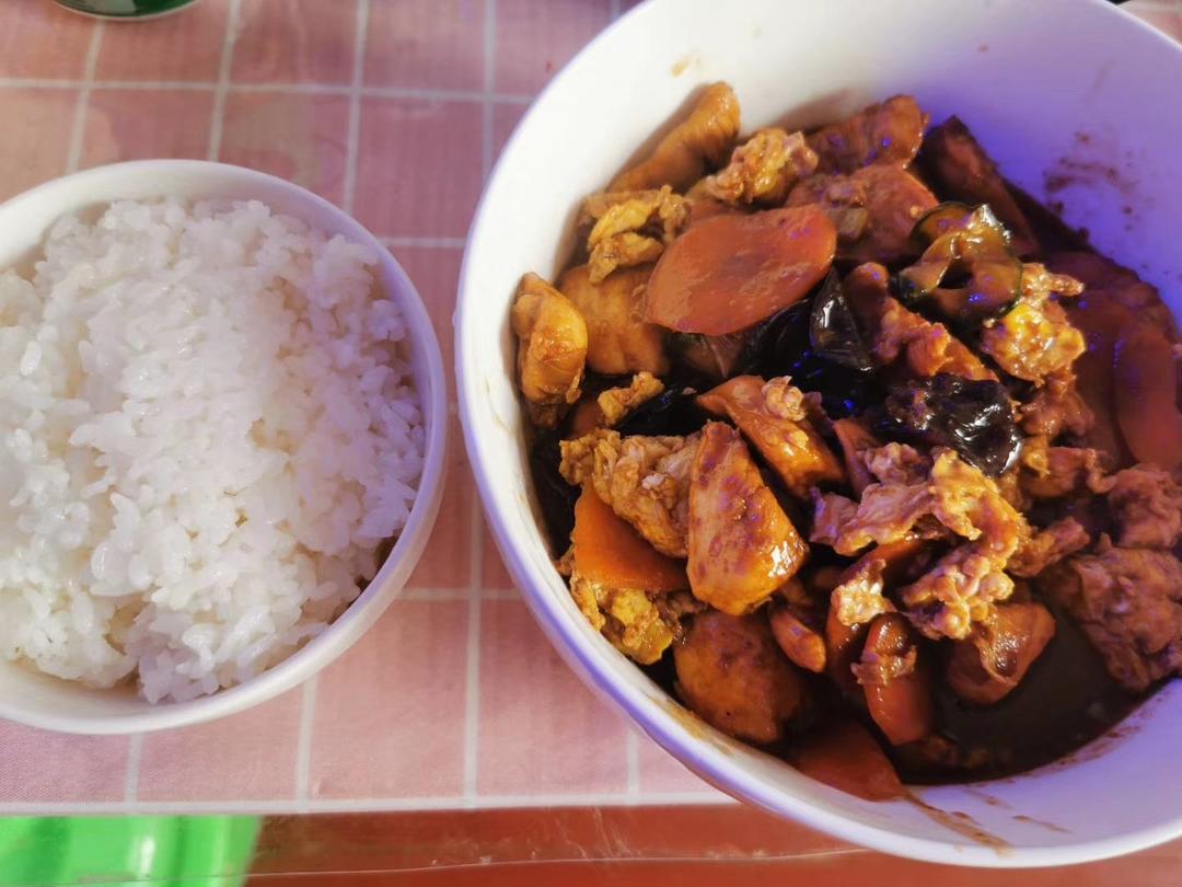 下饭菜鱼香鸡蛋