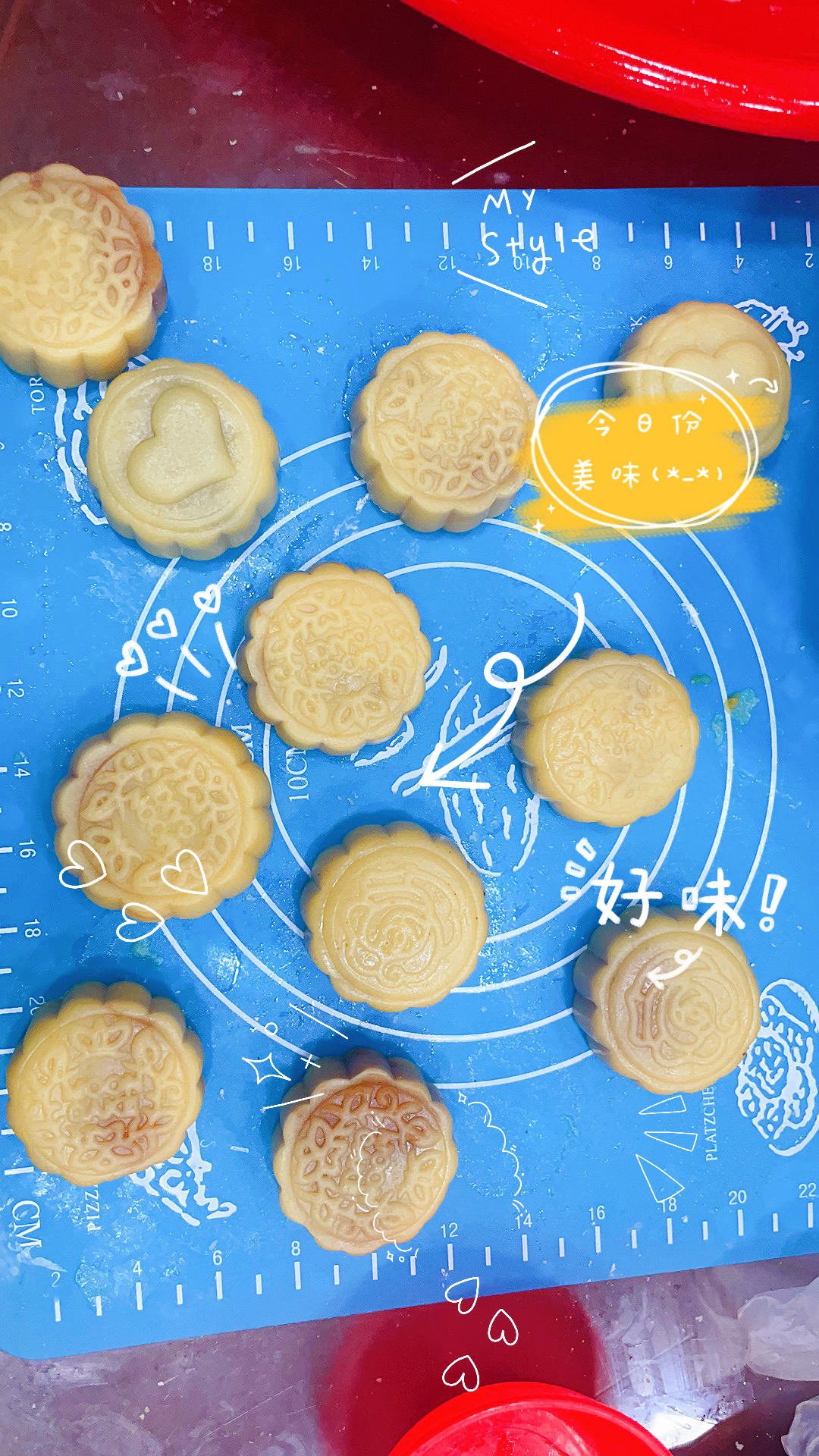 广式月饼—蛋黄莲蓉月饼