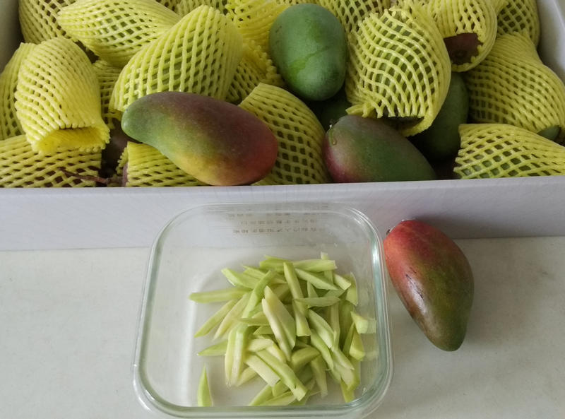腌青芒果