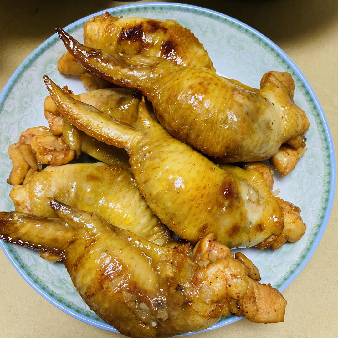 张生活做的鸡翅包饭