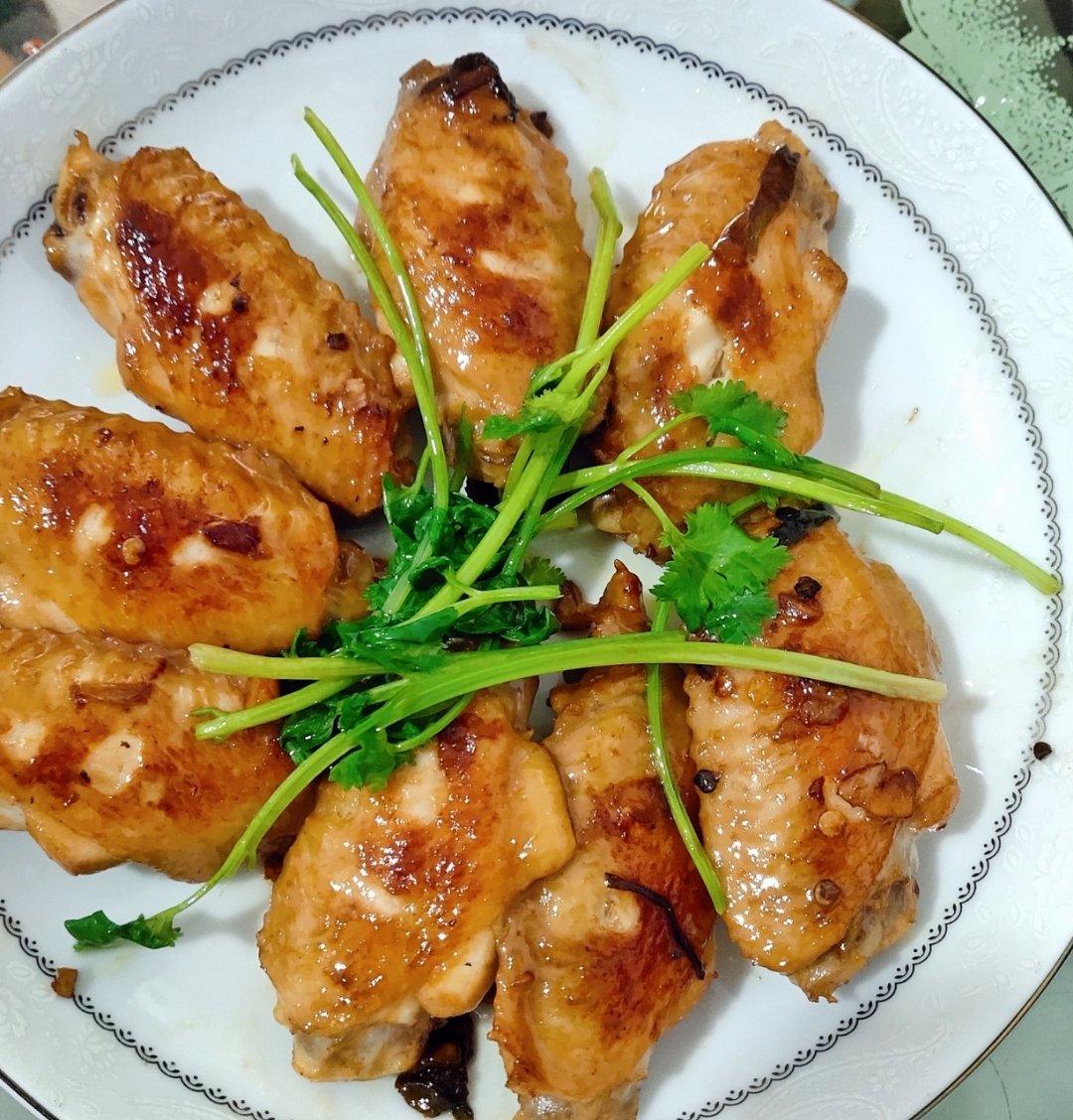 蒜香鸡翅，别再煮可乐鸡翅啦
