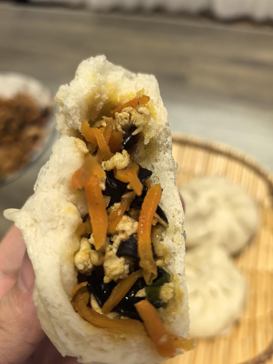 ♨️包子好吃的密码💯给肉都不换的胡萝卜木耳鸡蛋素馅包子