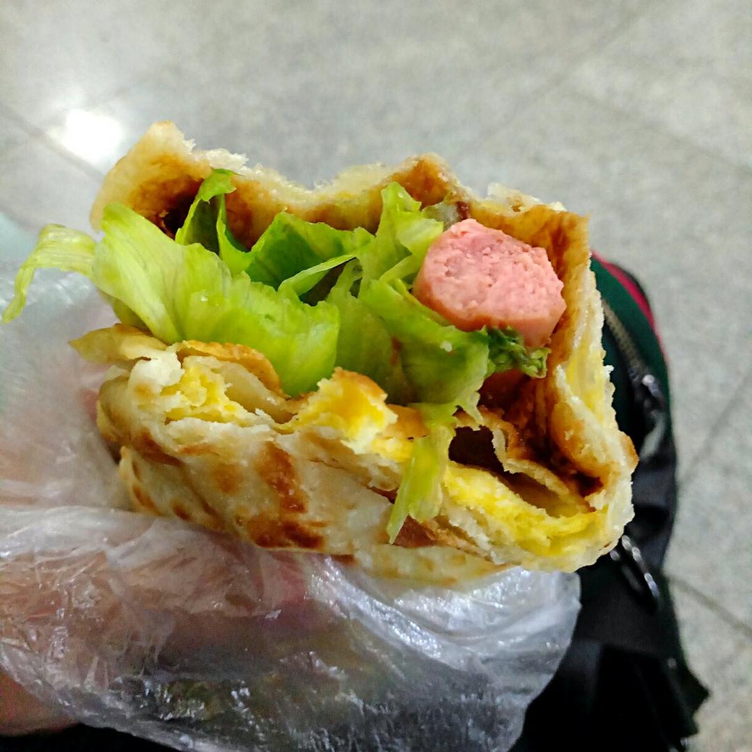 贾格做的鸡蛋灌饼
