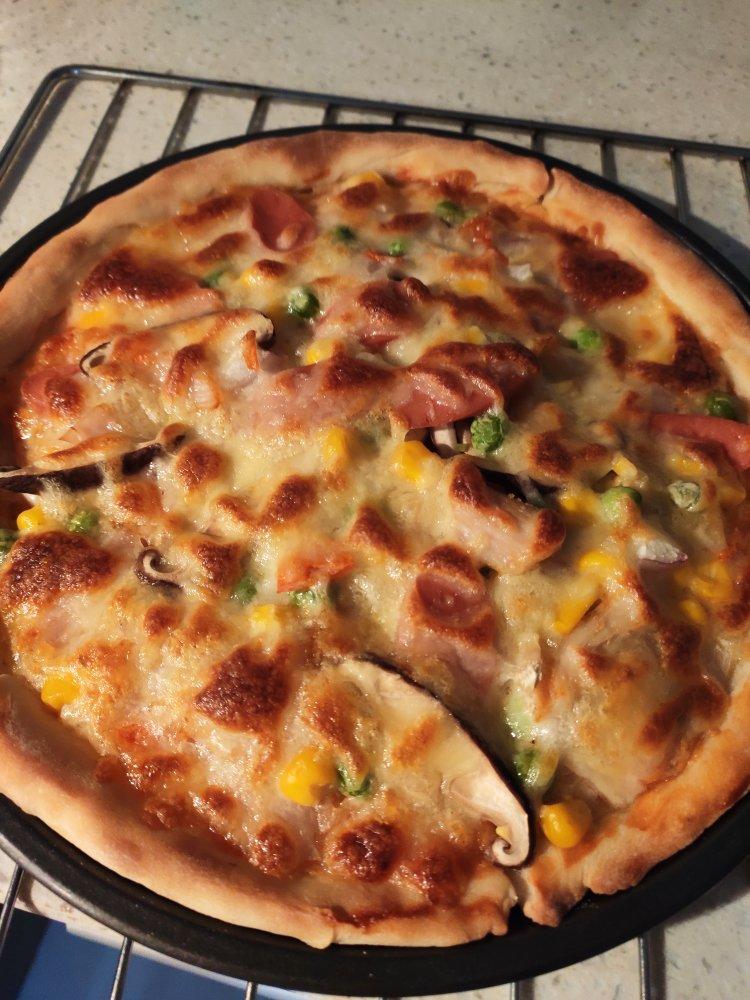 儿子说比BSK好吃的披萨（含披萨酱、饼底做法）