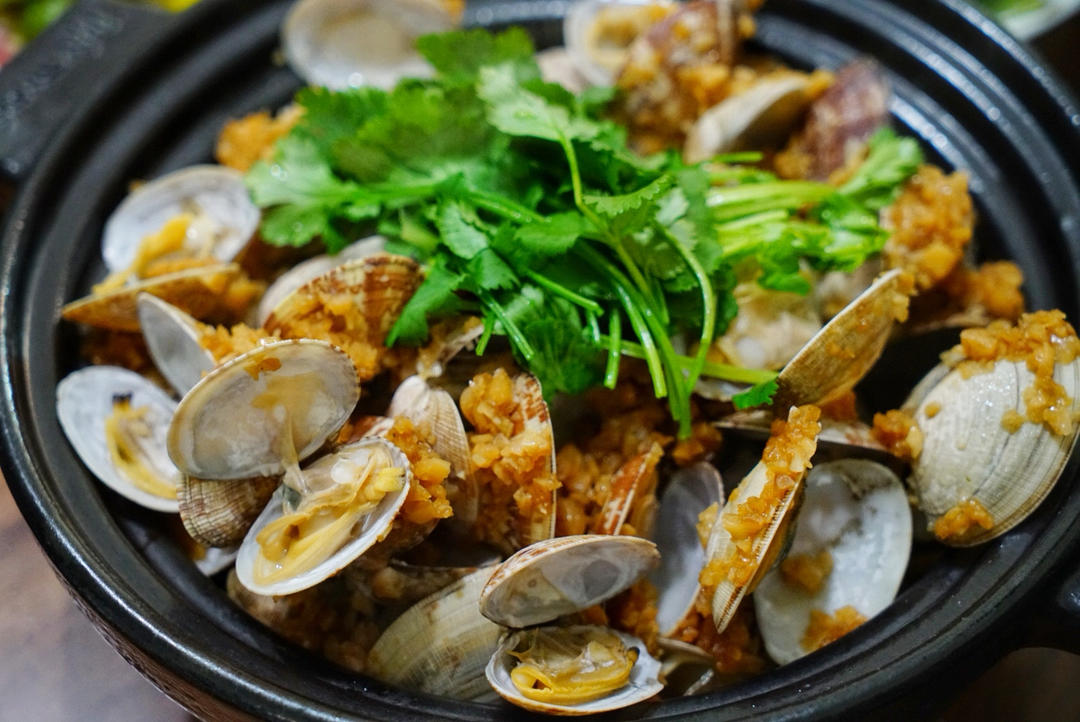 蒜蓉粉丝鲜虾煲
