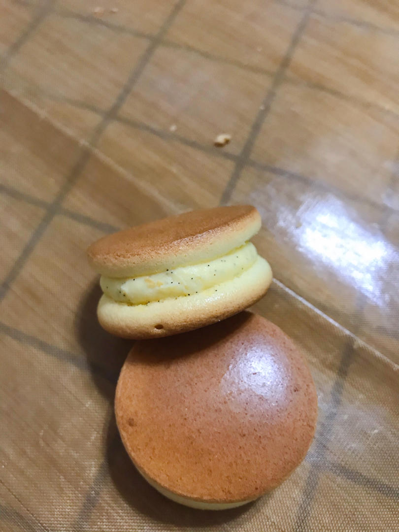 东京香草鲜奶布丁蛋糕