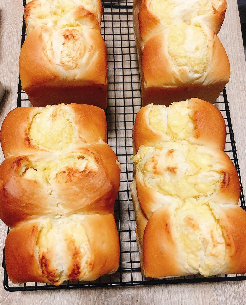 软到直不起腰的云朵榴莲吐司