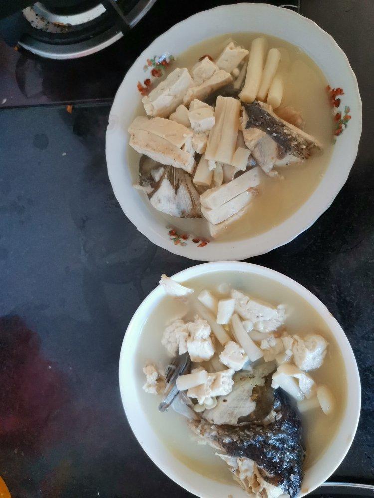 厨师长教你：“鱼头汤”的创新做法，非常详细的讲解，赶紧收藏