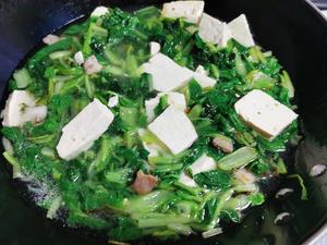 健康&营养_五花肉小白菜豆腐汤的做法 步骤6