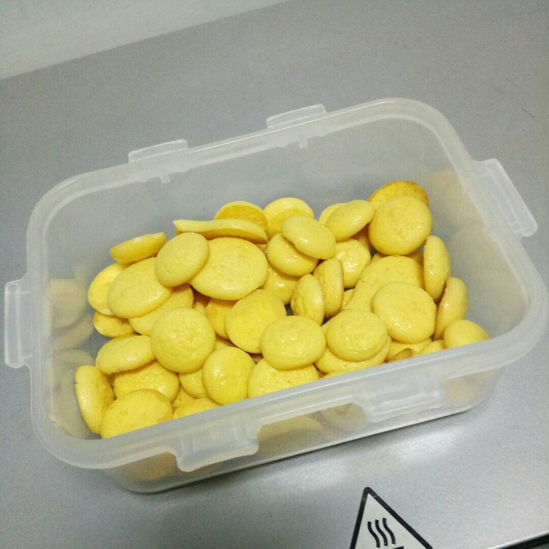 宝宝奶香蛋黄小溶豆