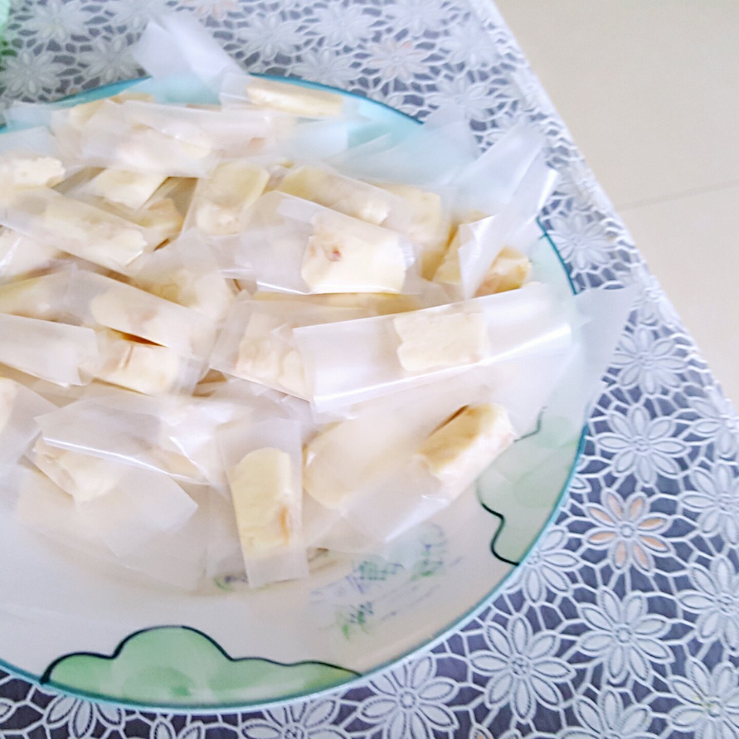 多味花生牛轧糖