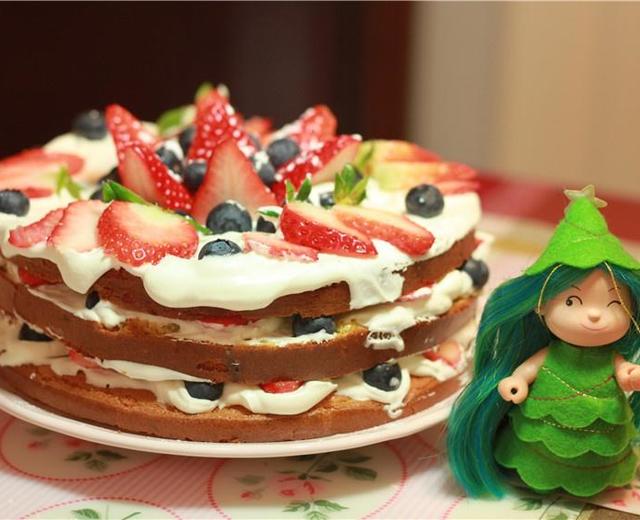 水果裸蛋糕（香蕉心草莓面）的做法