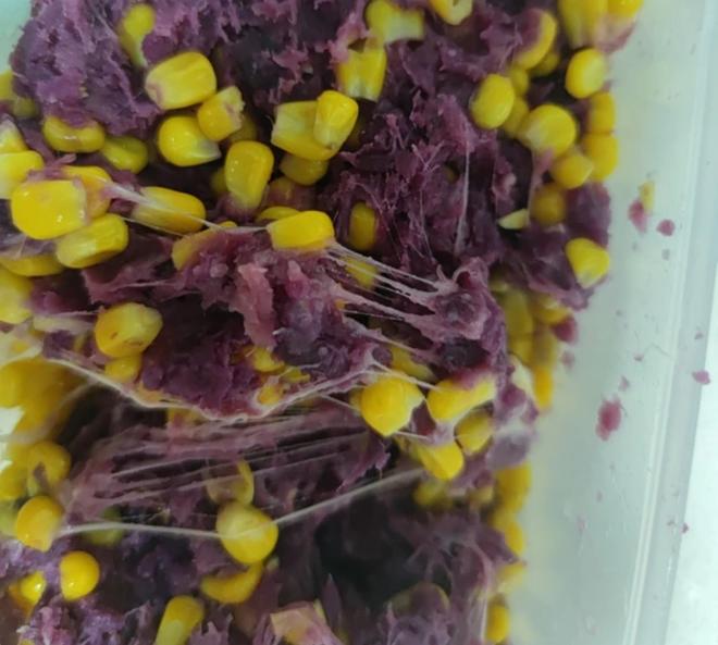 微波炉芝士紫薯泥玉米的做法