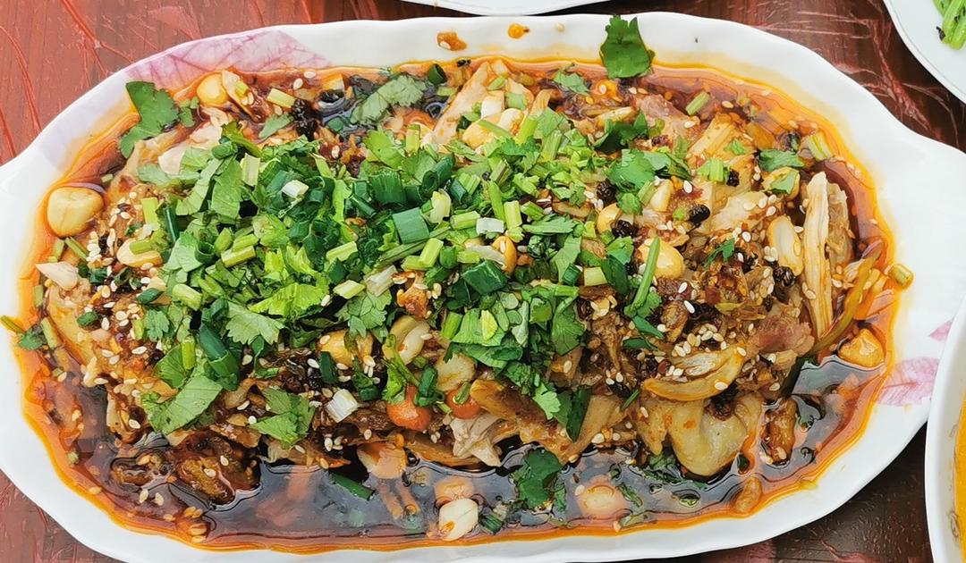 超嫩麻辣口水鸡（家常版）