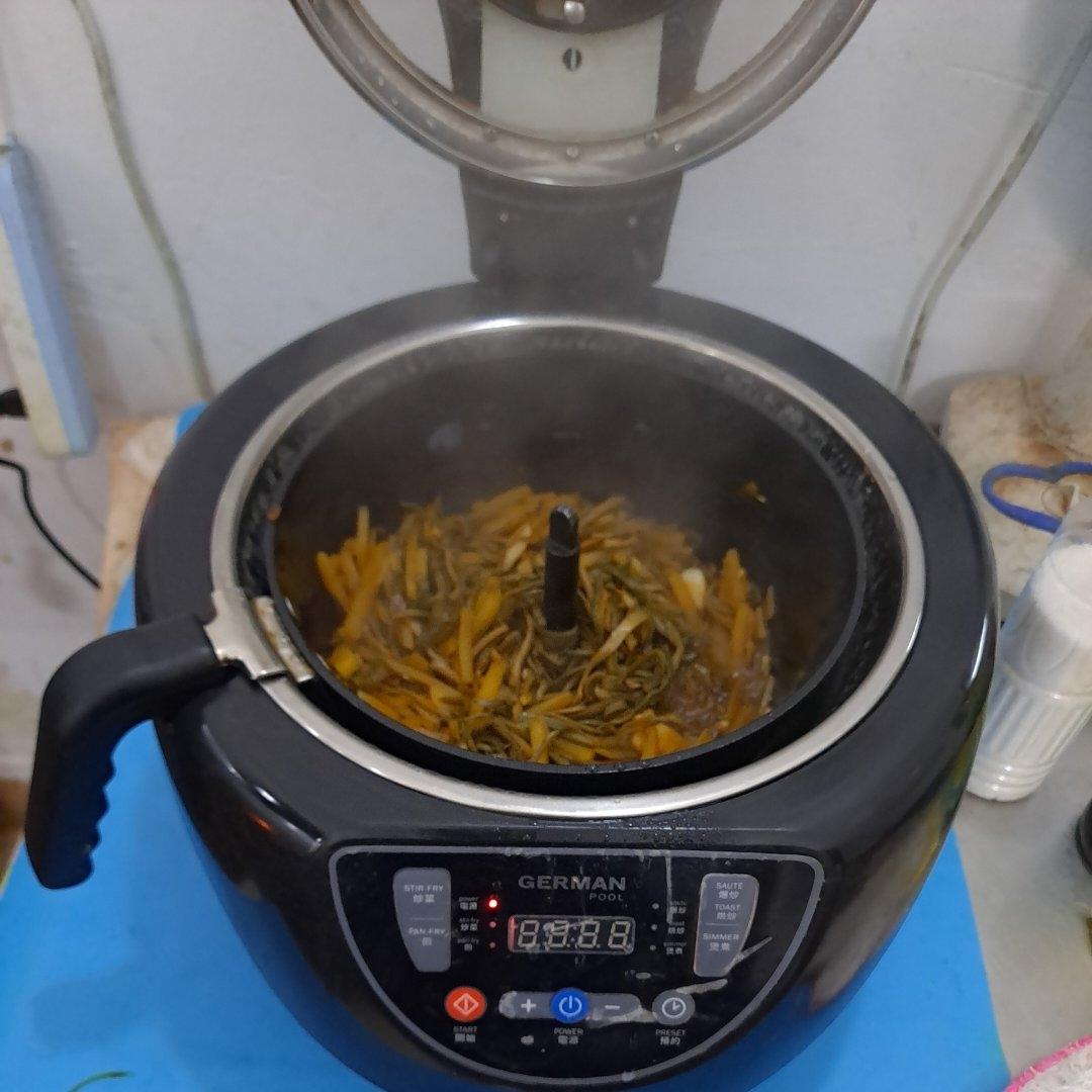 干豆角丝炒土豆
