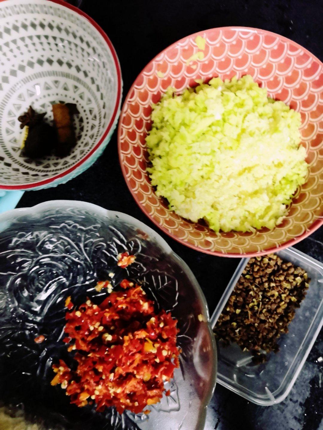 蒜蓉辣酱