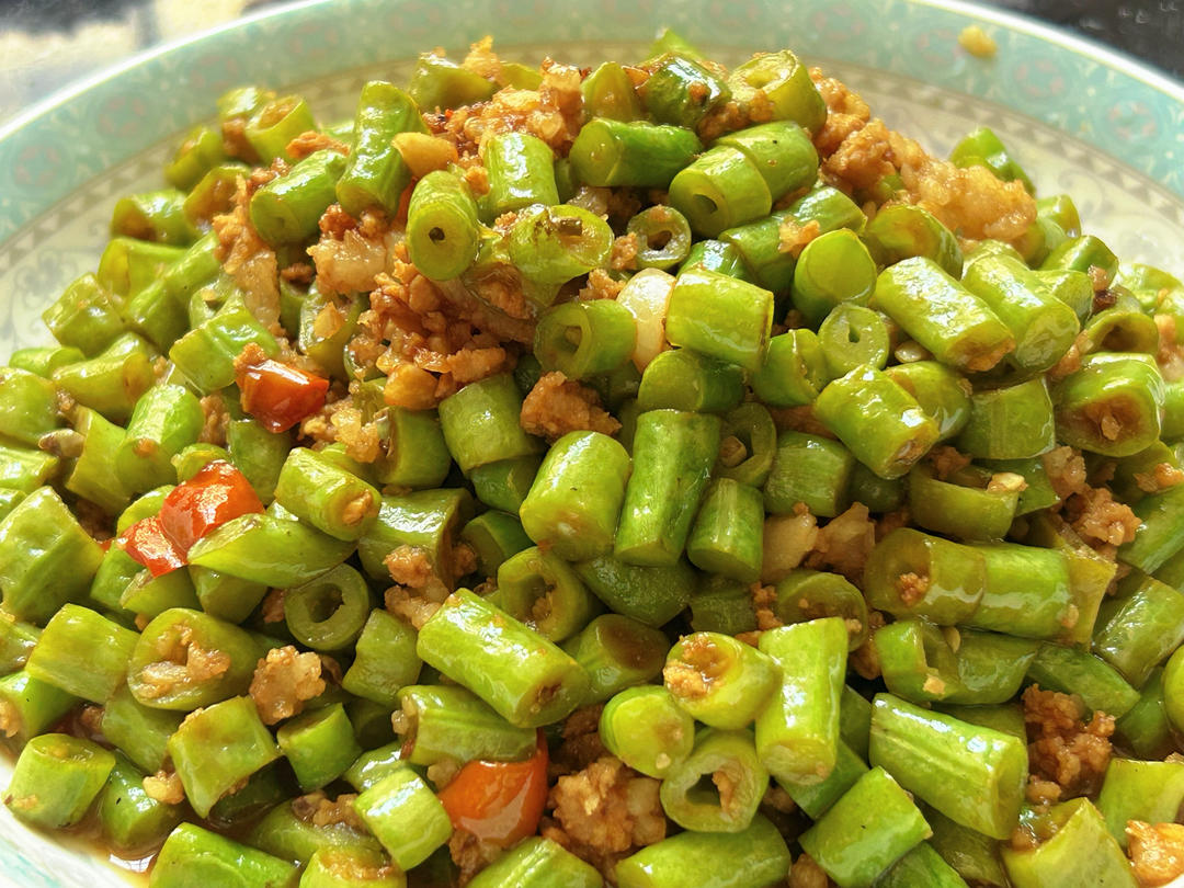 打工人的快速下饭菜：肉沫炒豆角🤣豇豆这么做真下饭
