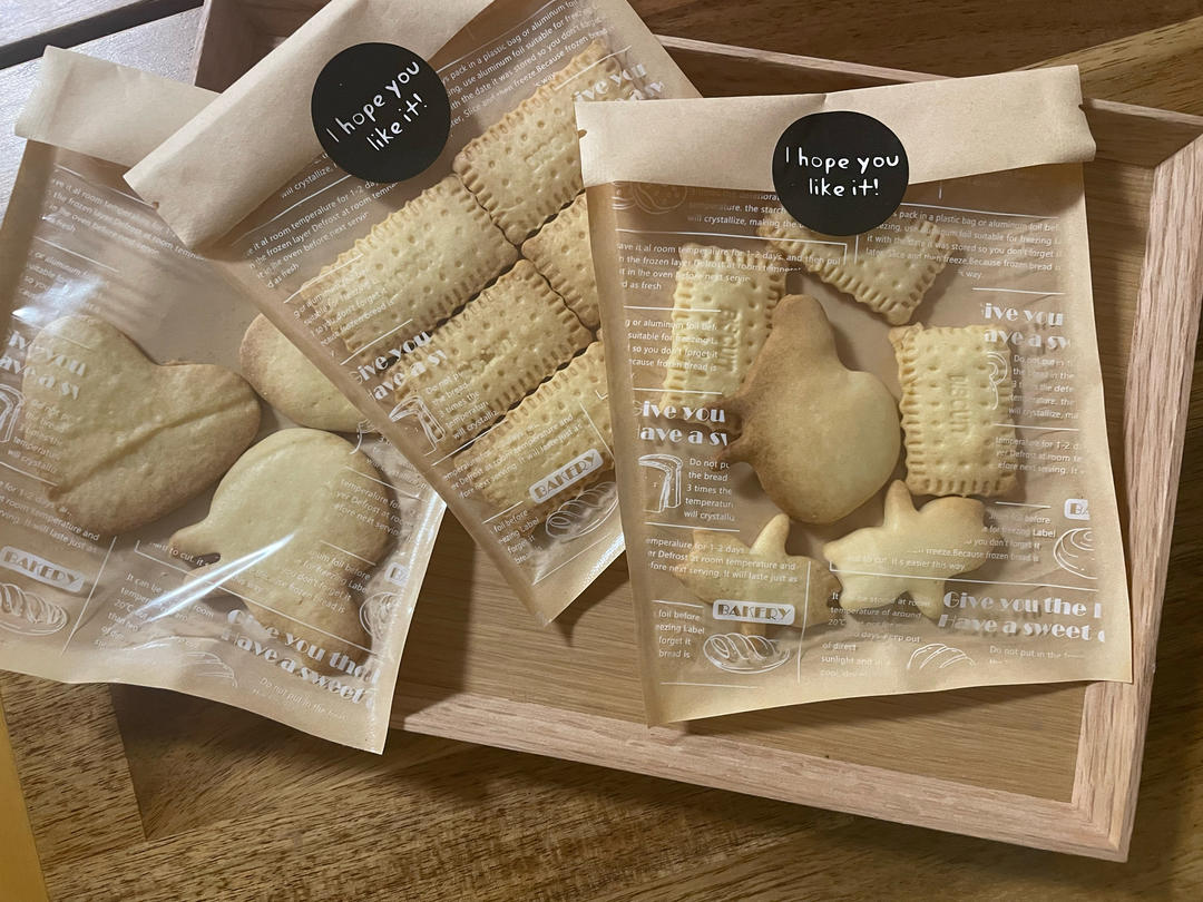 小朋友们超爱的卡通小饼干