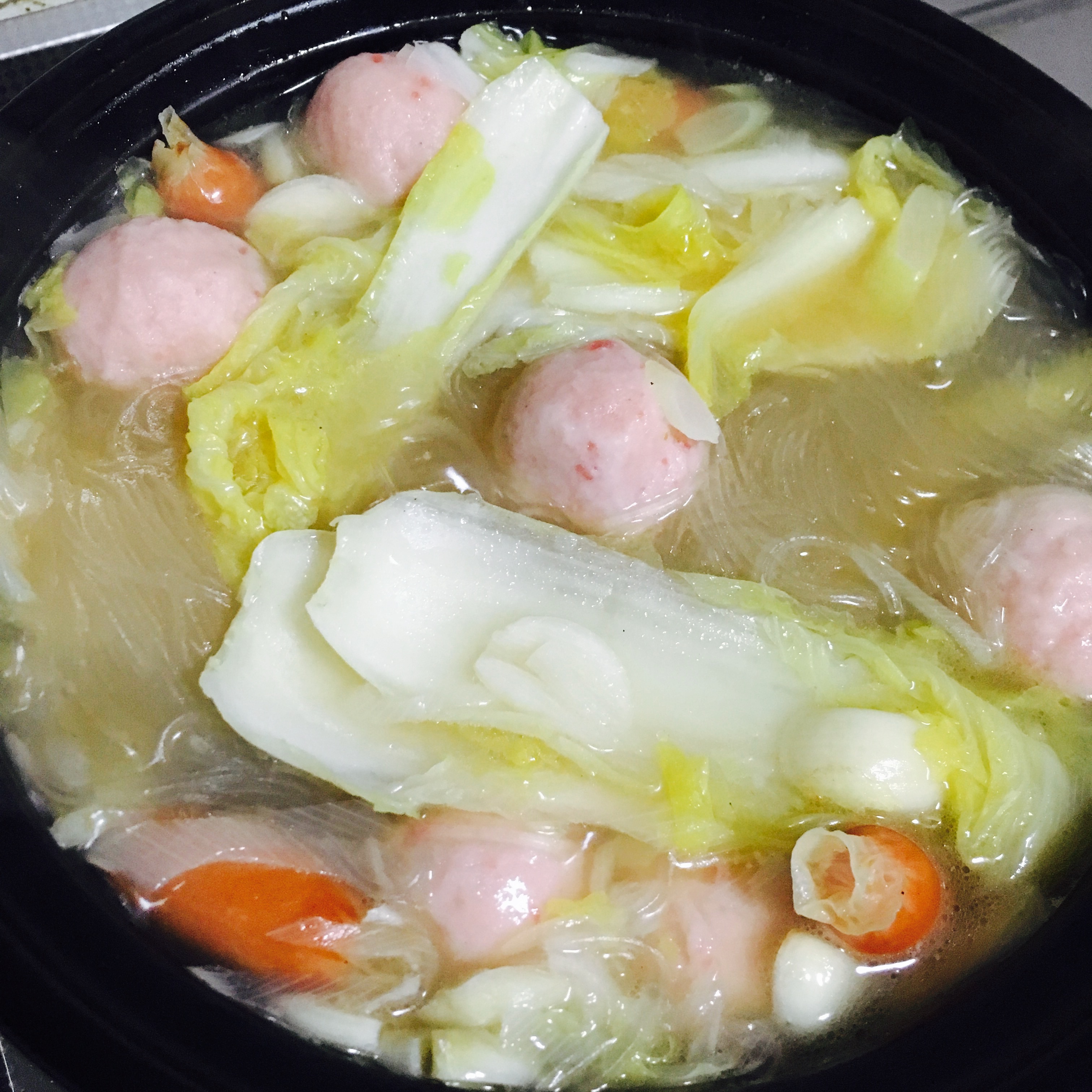 塔吉锅虾丸粉丝娃娃菜