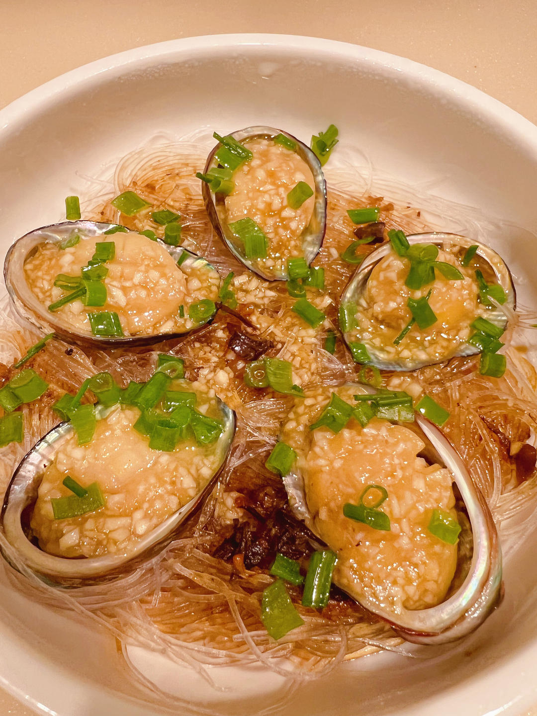 蒜蓉粉丝蒸鲍鱼