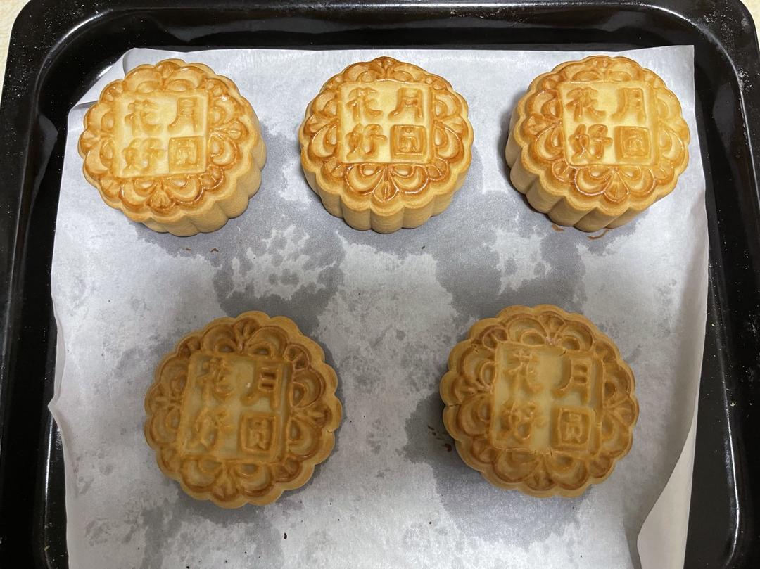 永远吃不腻的五仁月饼