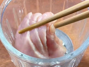 猪肉一口酥（宝宝辅食）的做法 步骤1