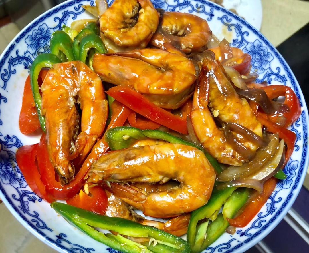 无敌郑小猫做的家常油焖虾
