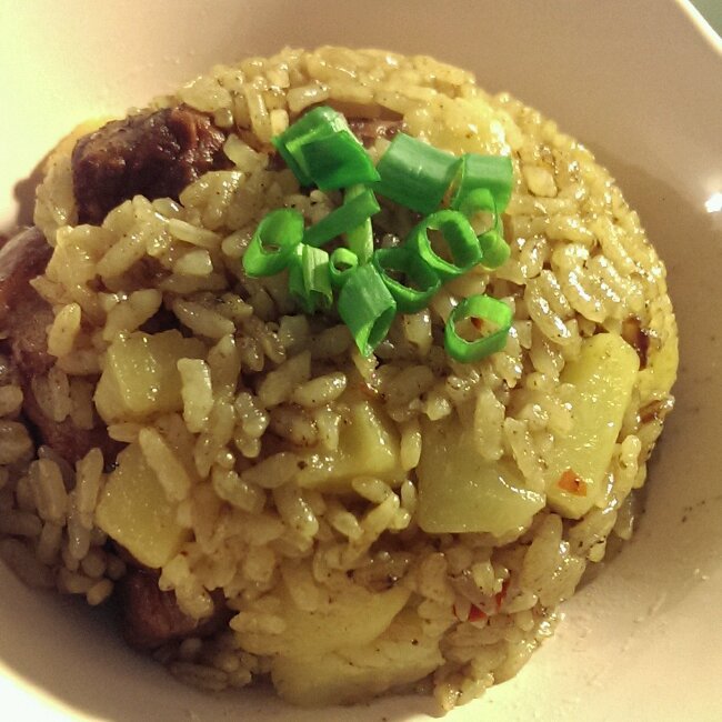 秘制土豆焖饭