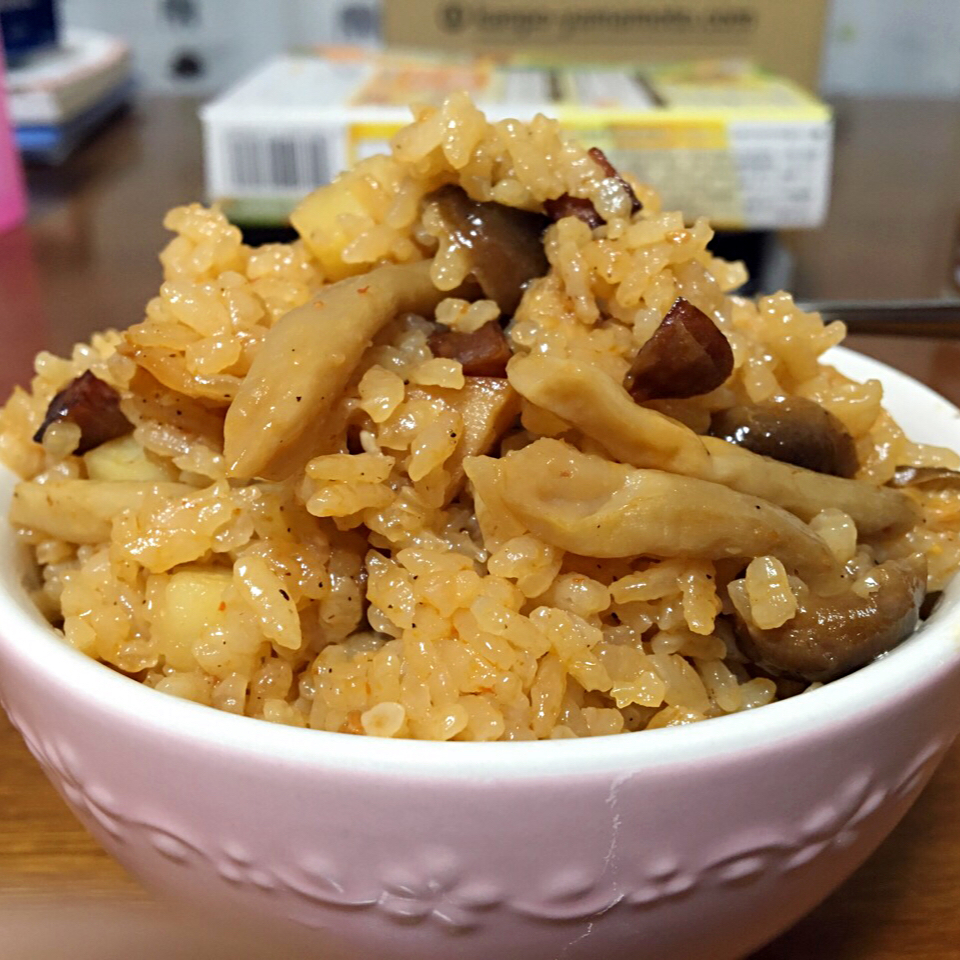 香肠土豆焖饭【一人也要吃好版】