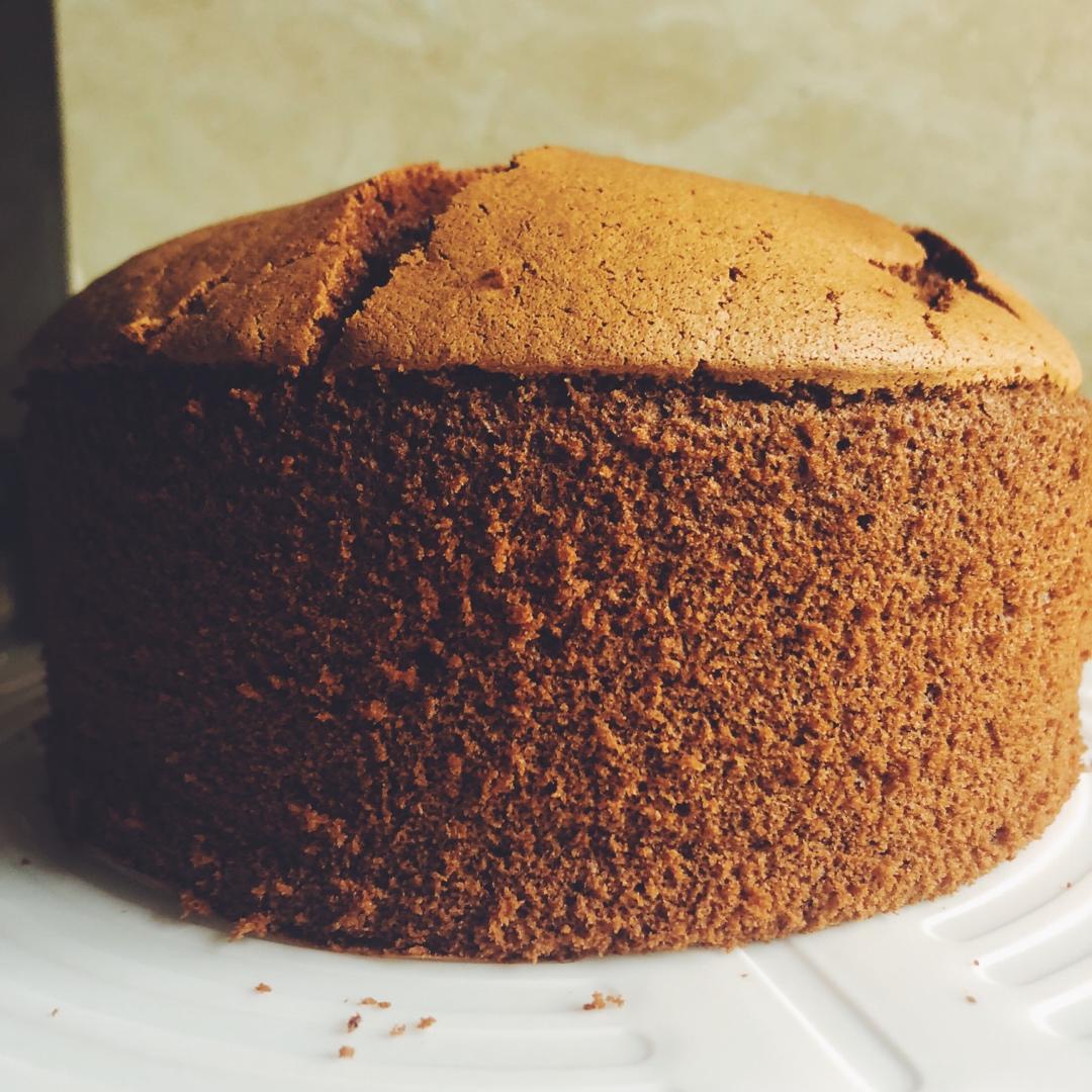 不消泡的巧克力戚风