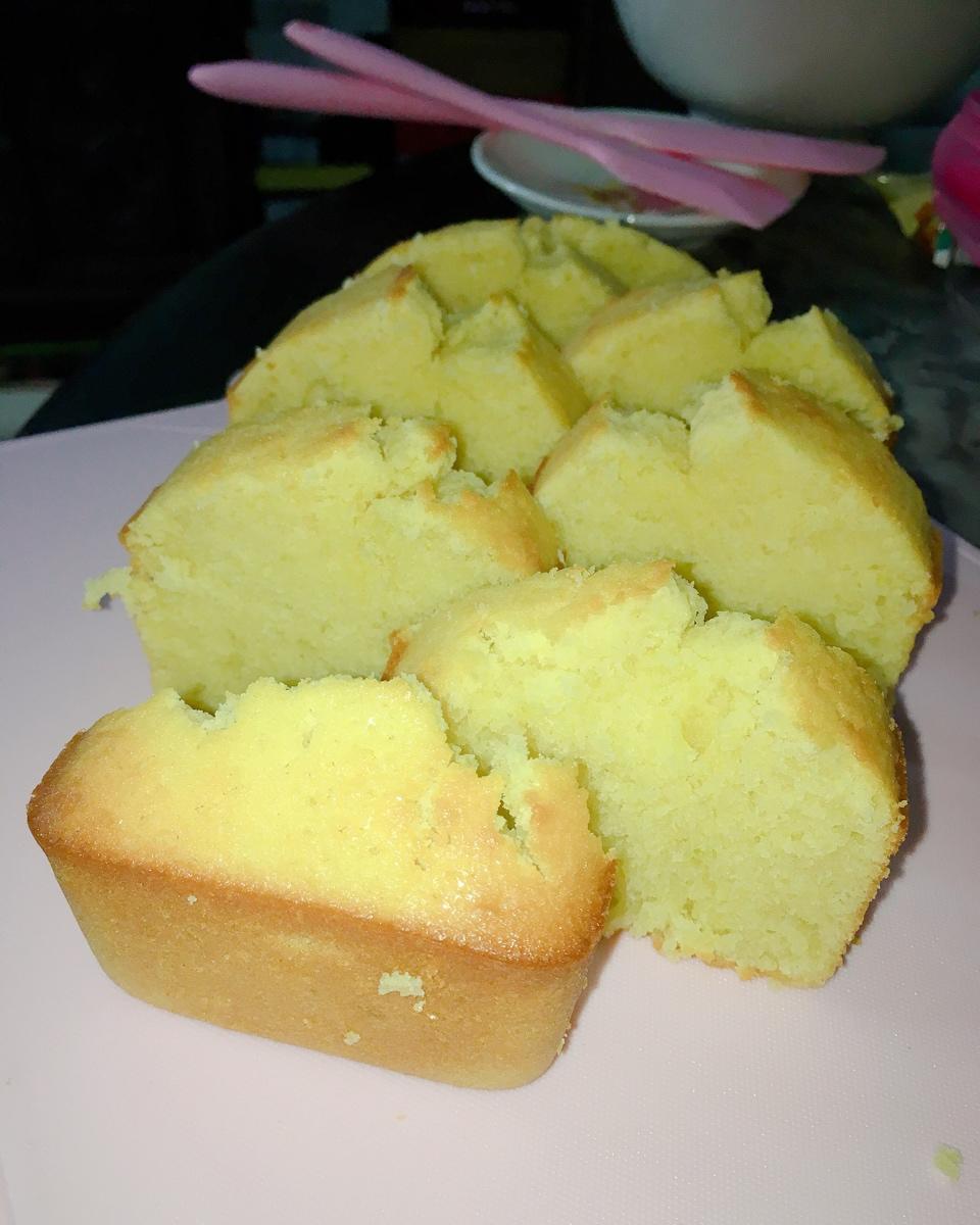 一旦试过就会爱上的柠檬蛋糕，春游带上它吧！