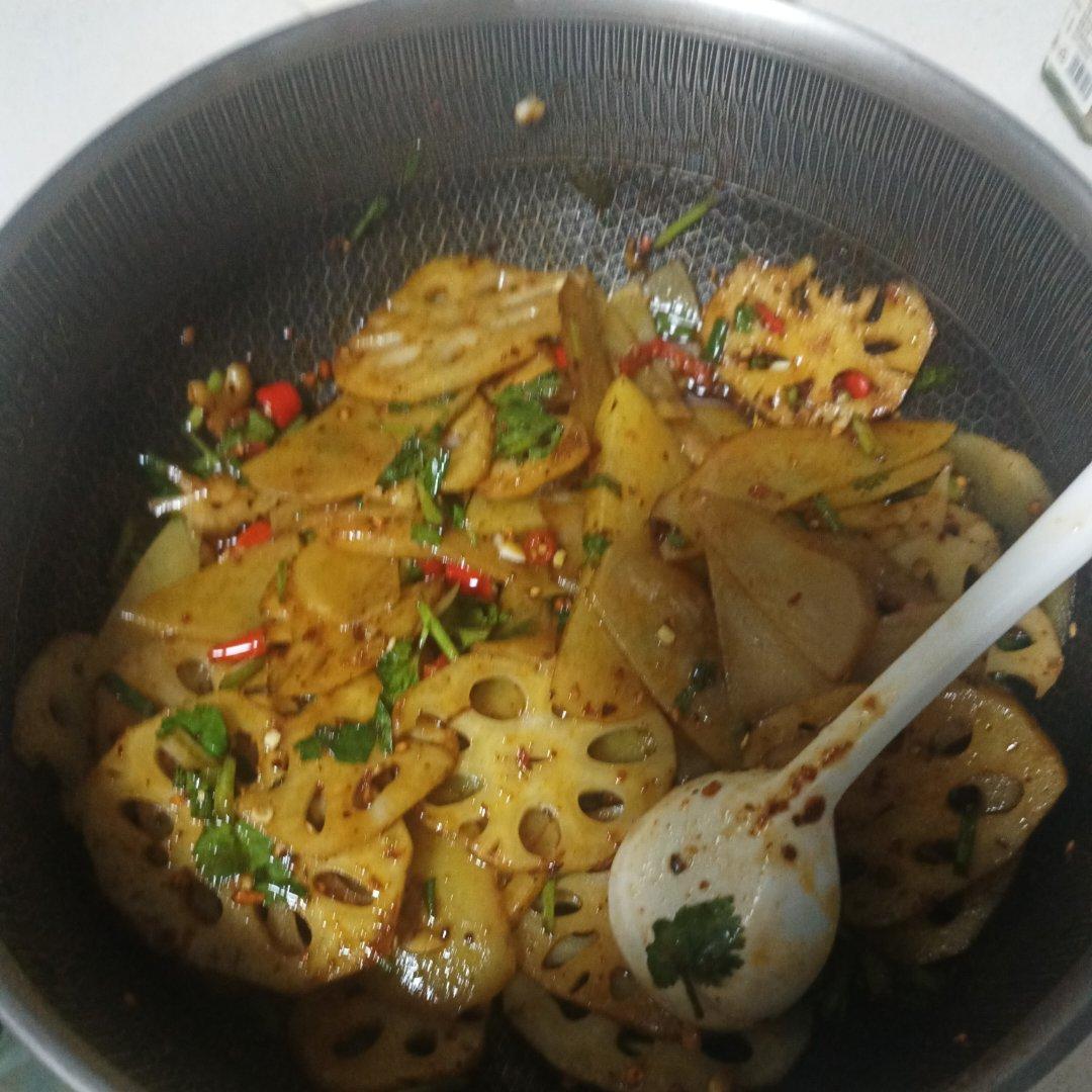零失败❗️巨过瘾❗️酸辣爽脆的凉拌藕片