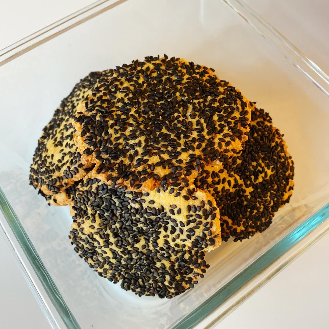 玉米面麻饼