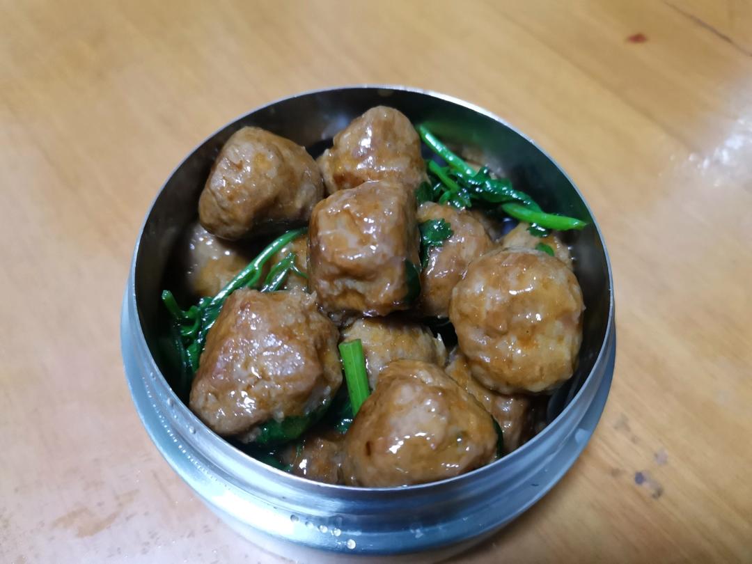 红烧小丸子