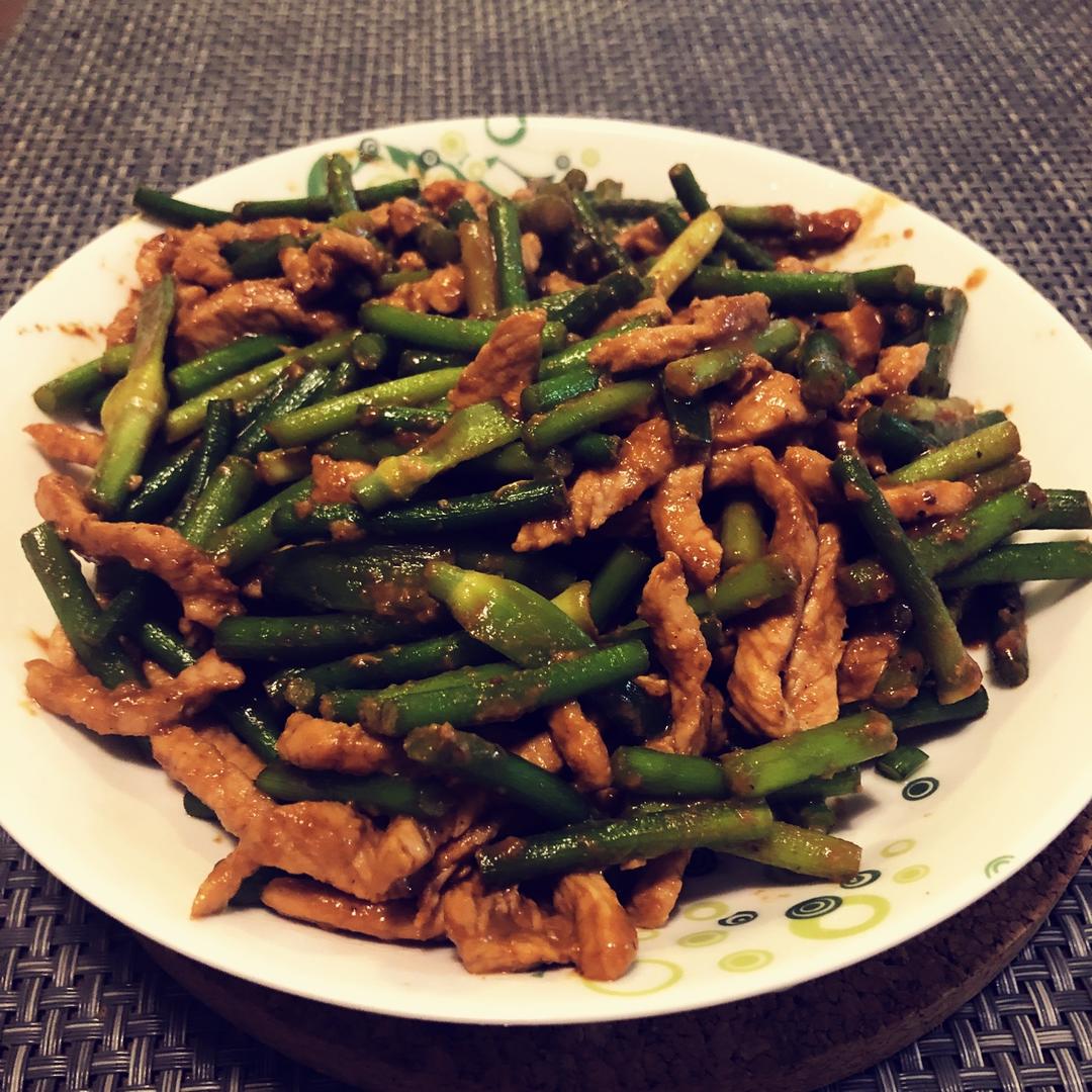 蒜薹炒肉丝