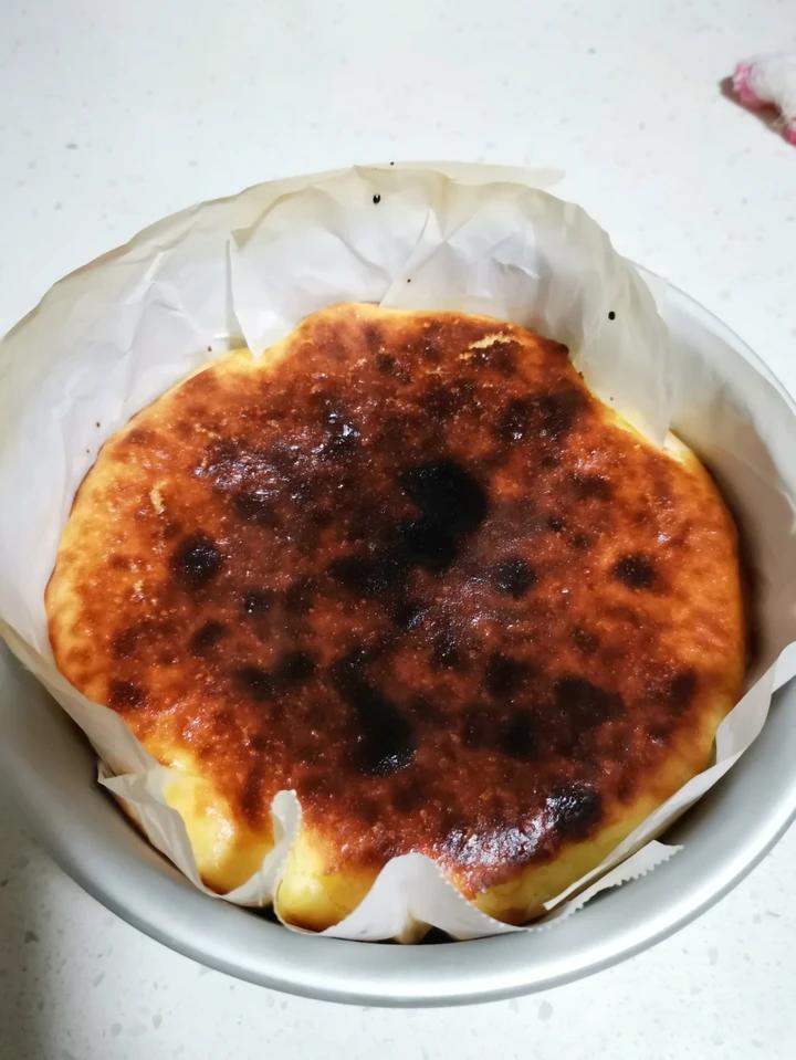 巴斯克芝士蛋糕 basque burnt cheesecake (浓郁型)