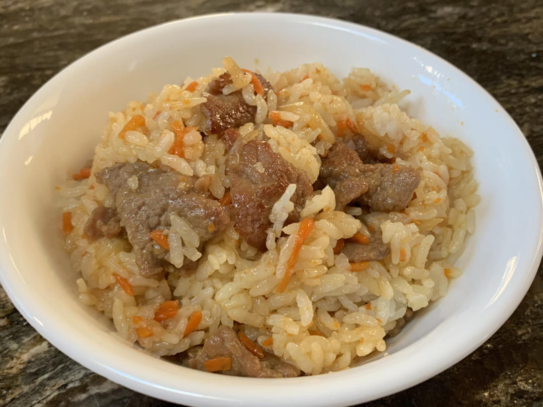 牛肉焖饭#牛肉很嫩，饭很香#