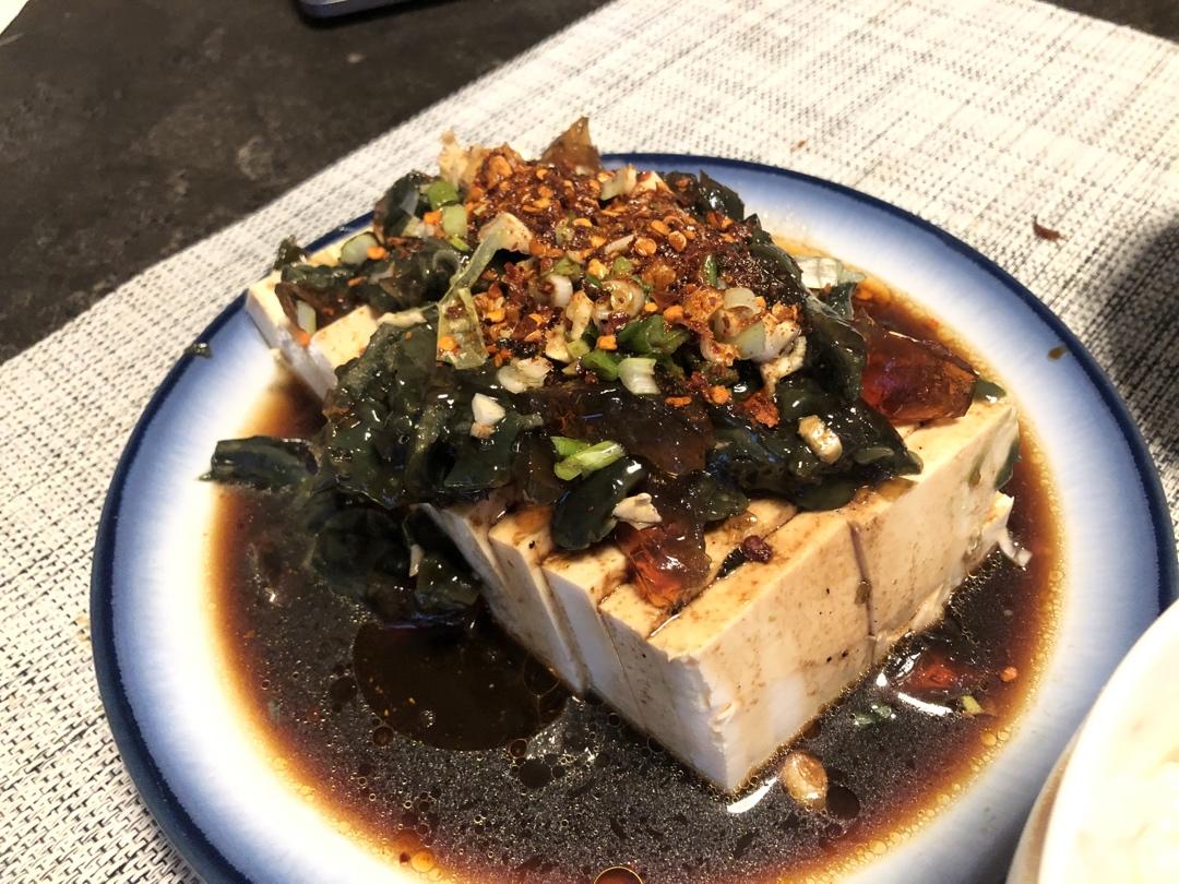 【最佳CP～】凉拌皮蛋豆腐✨