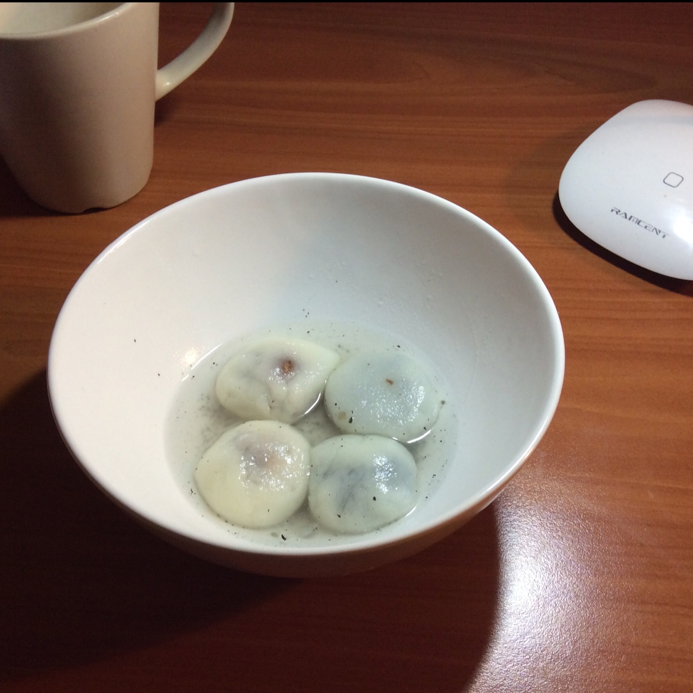 黑芝麻汤圆