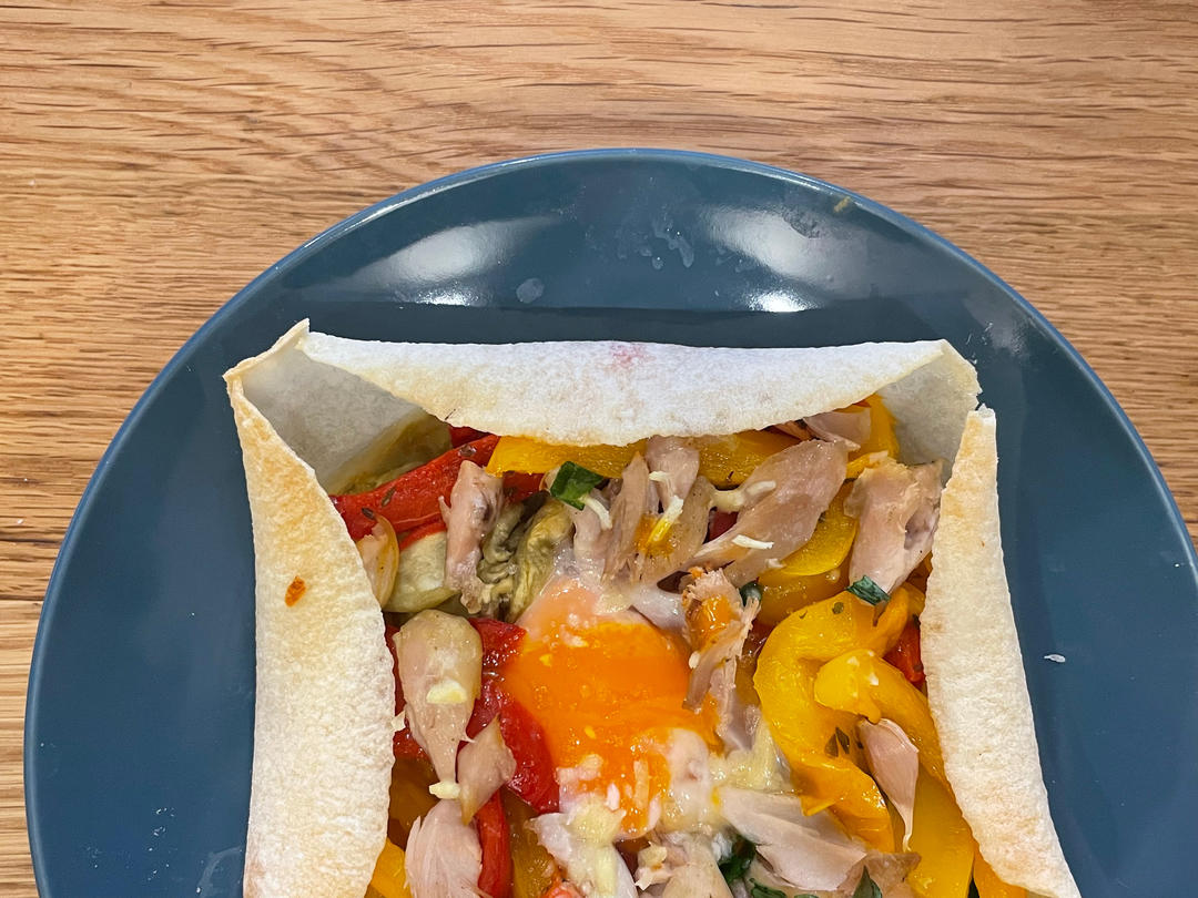 网红全麦口蘑培根烤蛋饼&辣鸡泡菜芝士焗蛋饼【健康一手握】