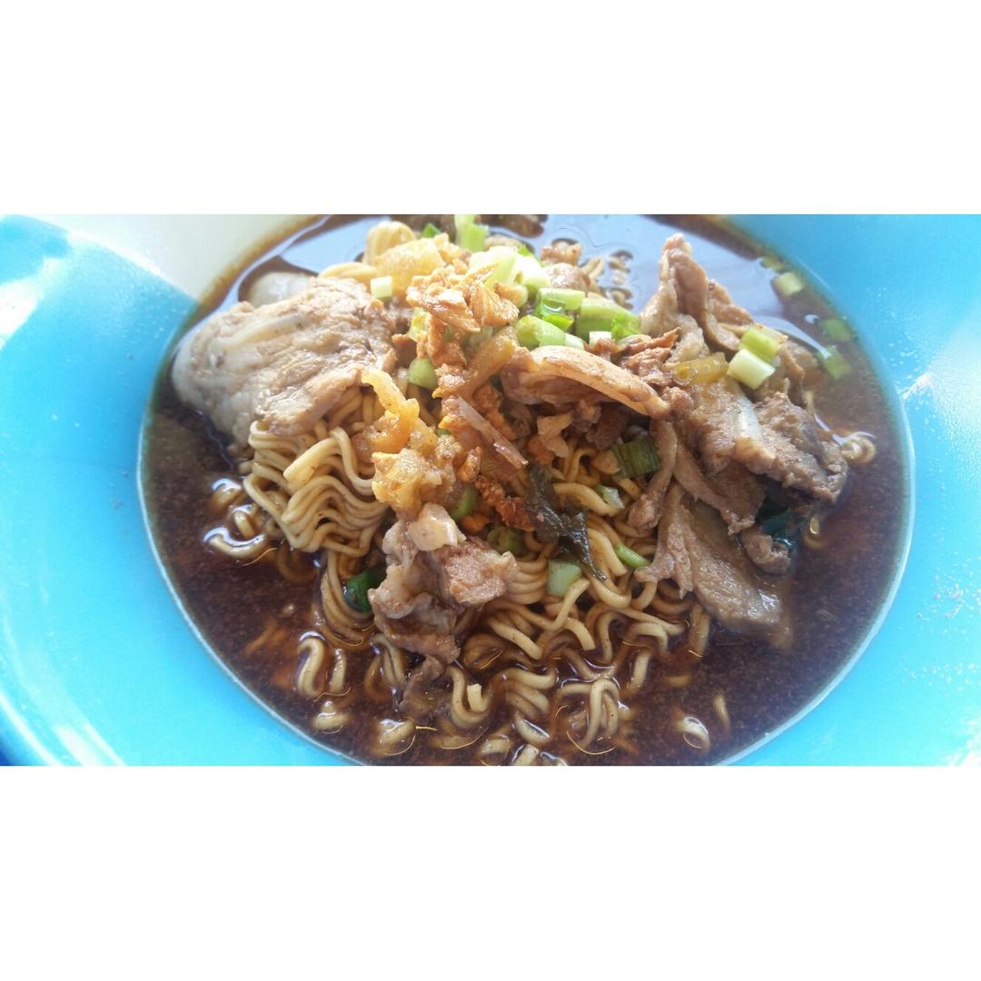 青春的黑夜挑灯流浪