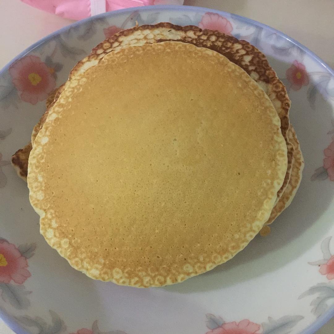 奶香四溢酸奶松饼