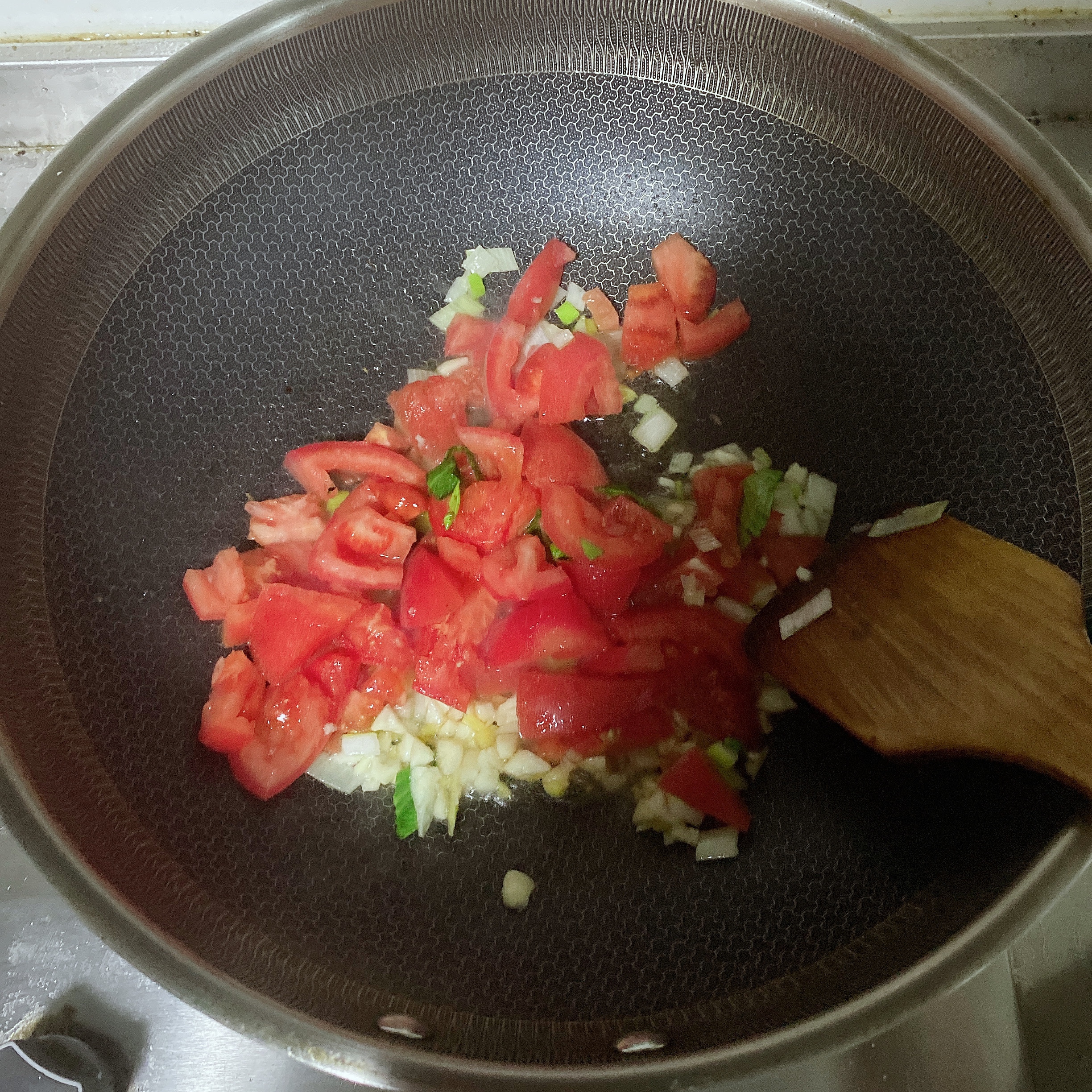 番茄巴沙鱼疙瘩汤的做法 步骤7