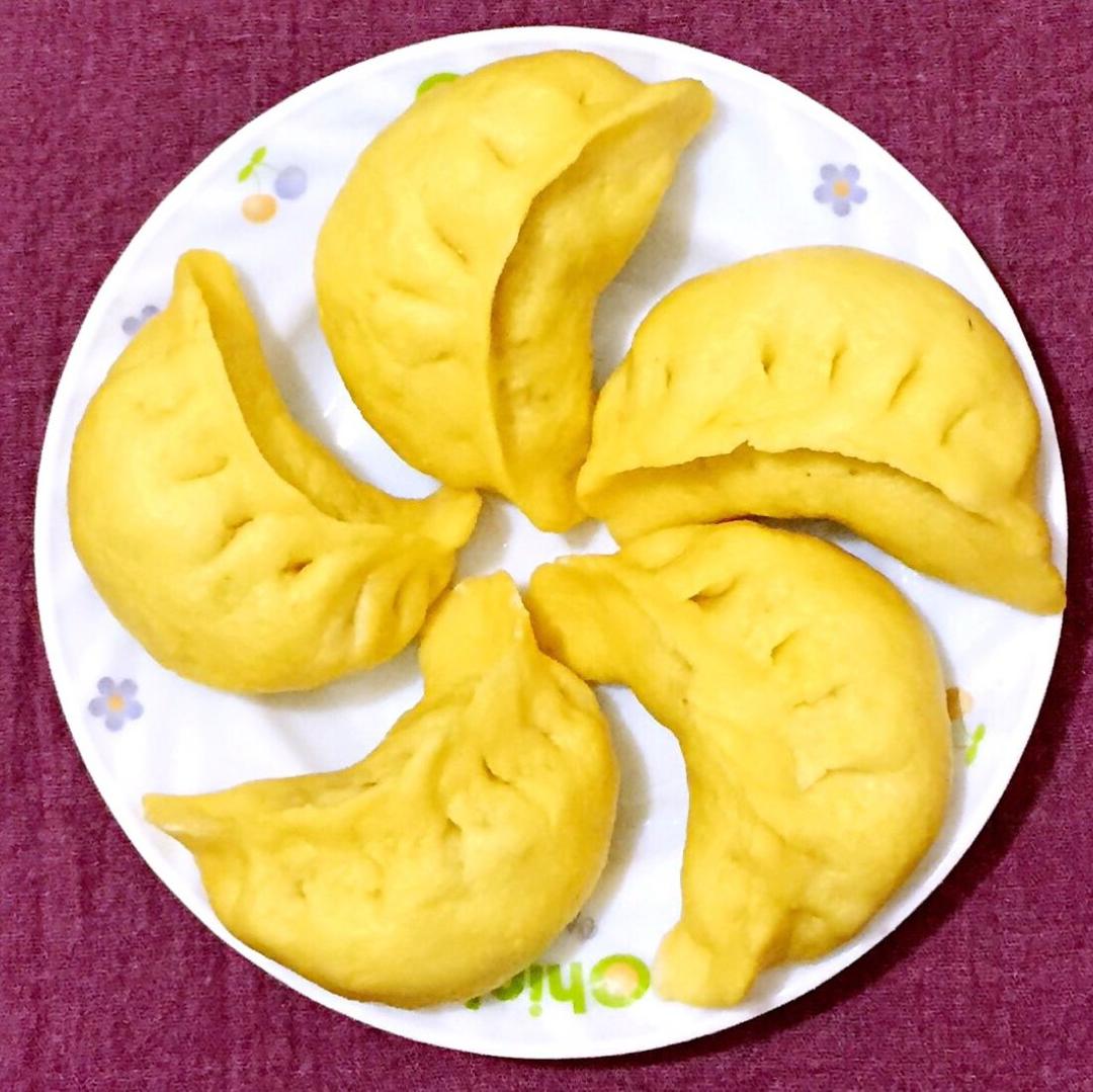 皮皮妞007做的玉米面蒸饺