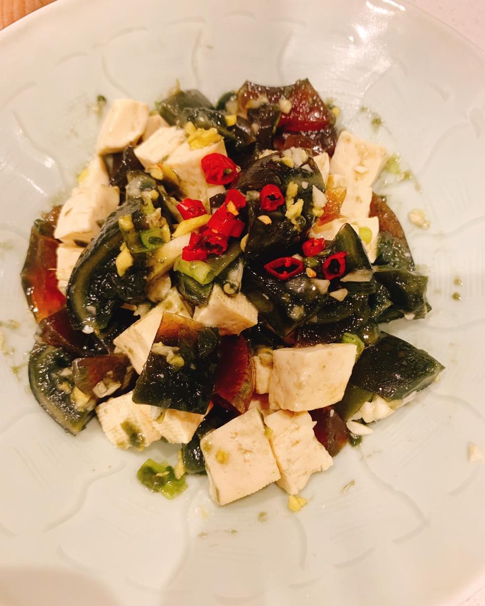 豆腐皮蛋（切法很重要）